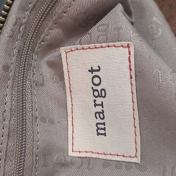 Margot Black Leather Purse Women's Small Shoulder Bag - Picture 9 of 13